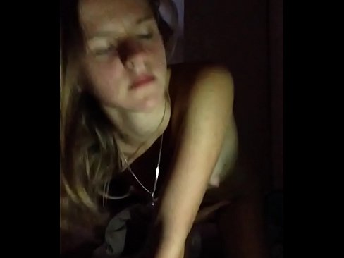 ❤️ هڪ ڇوڪري masturbates ۽ cums ❌️❤